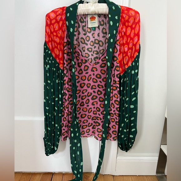 NEW - FarmRio Multicolored Leopard Print Blouse - size XS - Picture 1 of 5